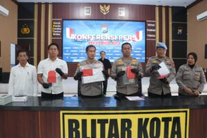 Polres Blitar Kota Amankan Tersangka Penyalahgunaan BBM Bersubsidi